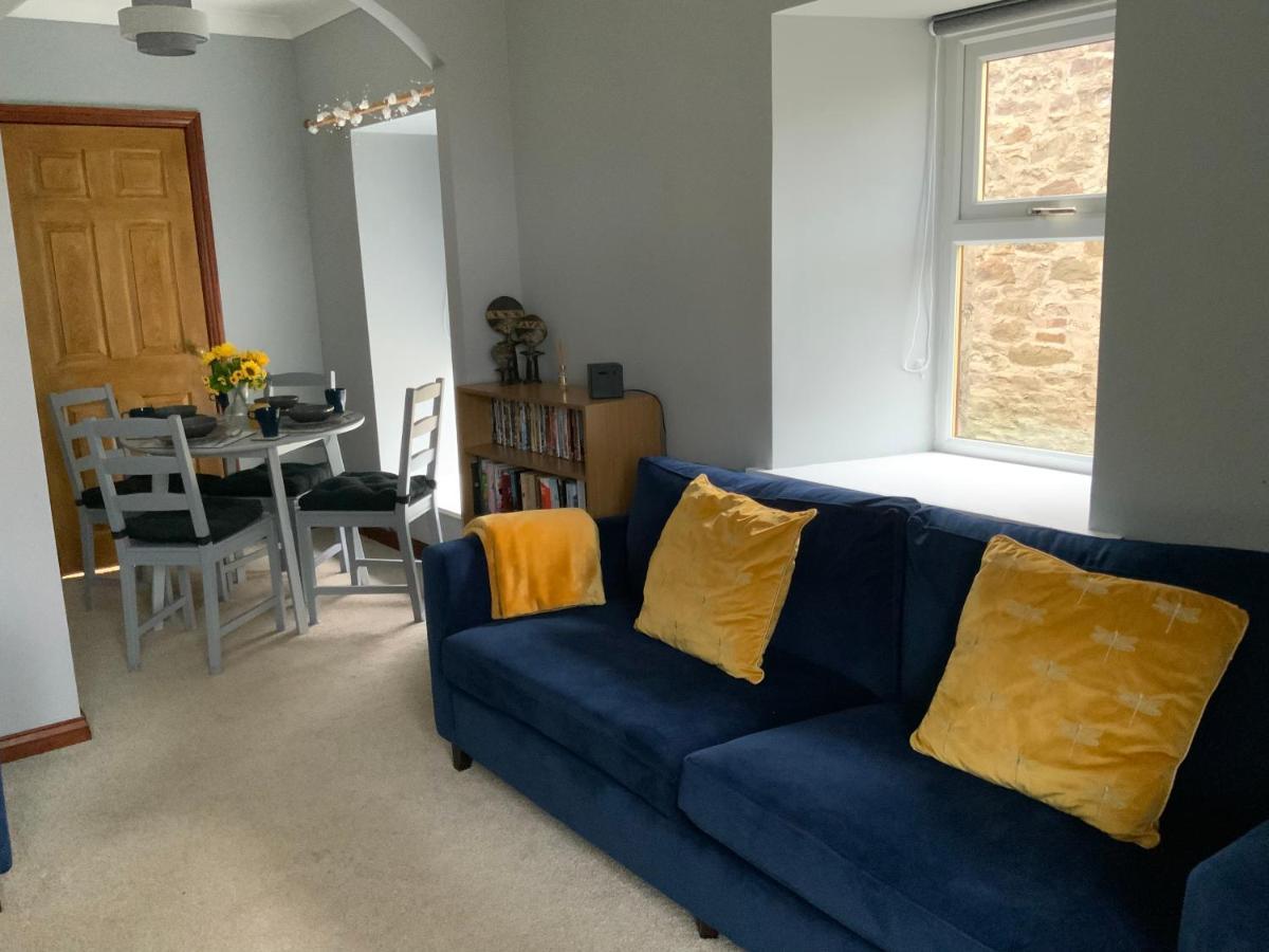 The Granary At Tinto Retreats, Biggar Is A Gorgeous 3 Bedroom Stone Cottage Wiston  Екстериор снимка
